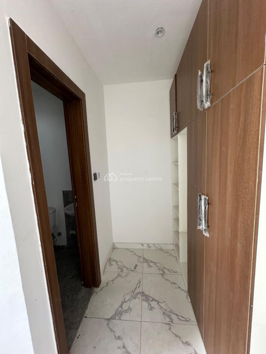 Two Bedroom Flat with Aircon, Elevator and Swimming Pool, Salem, Ilasan, Lekki, Lagos, Flat / Apartment for Rent