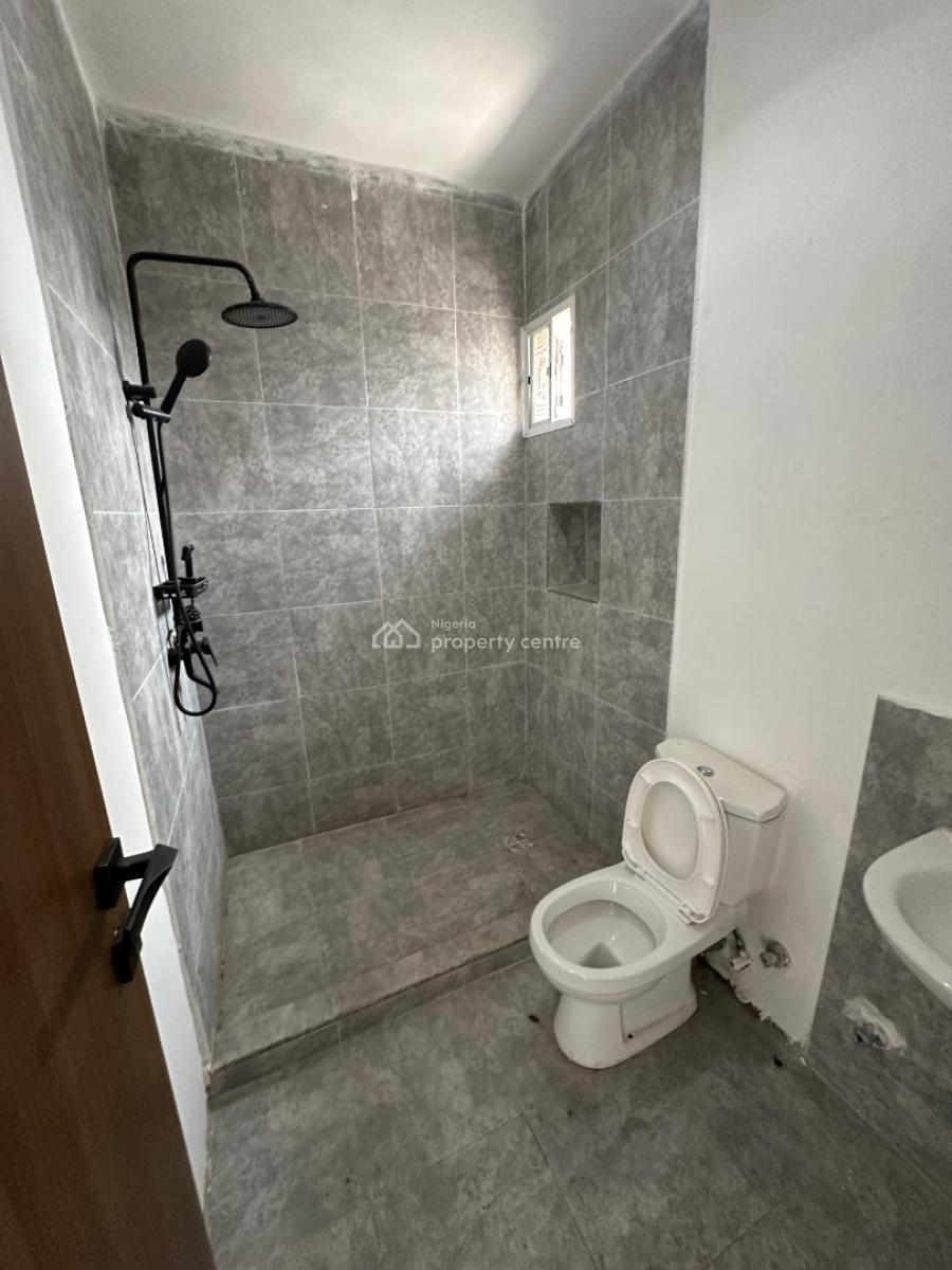 Two Bedroom Flat with Aircon, Elevator and Swimming Pool, Salem, Ilasan, Lekki, Lagos, Flat / Apartment for Rent