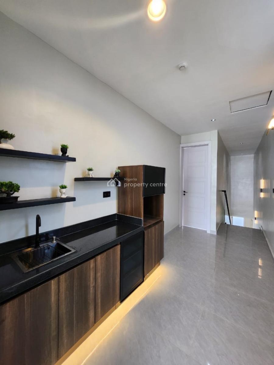 5 Bedroom, Chevron Axis, Lekki, Lagos, Detached Duplex for Sale