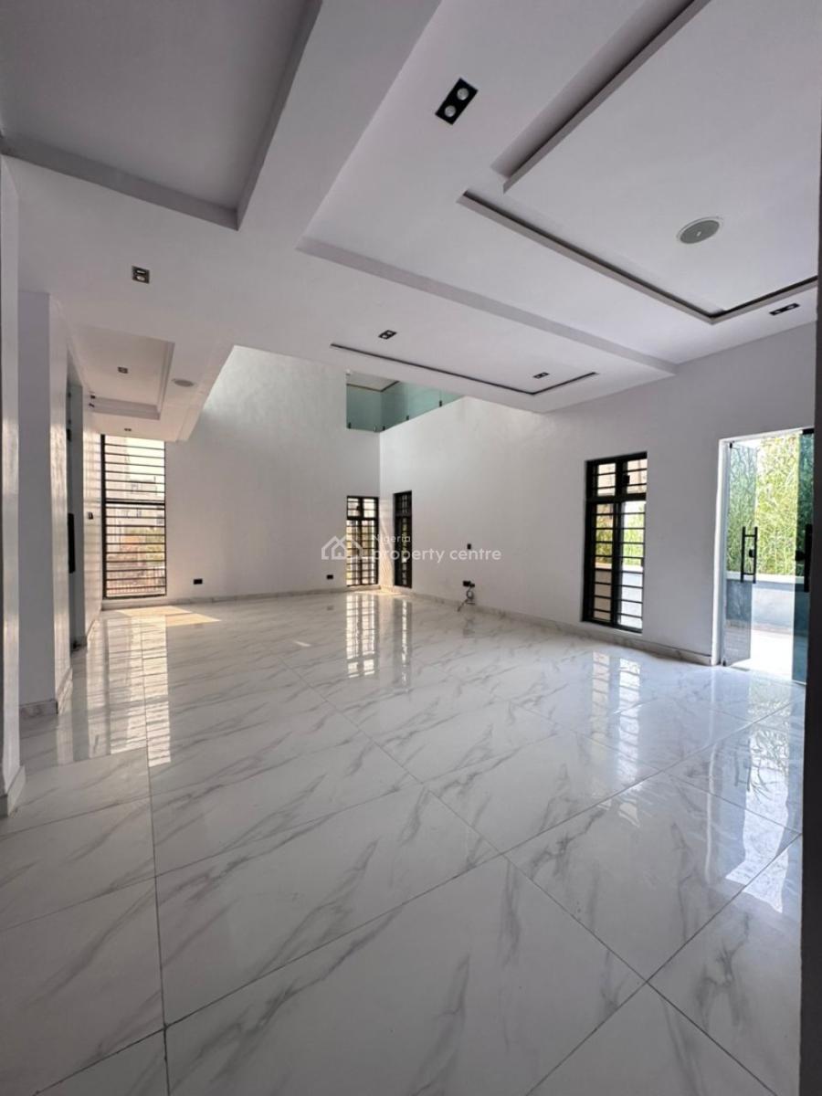 Good Deal Spacious 5 Bedroom Detached with Pool & Bq, Ikota, Lekki, Lagos, Detached Duplex for Sale