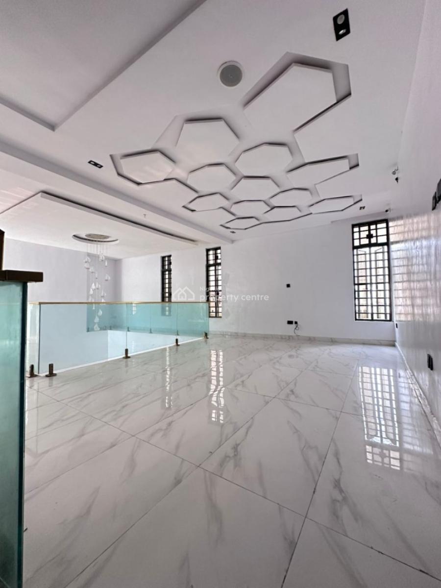 Good Deal Spacious 5 Bedroom Detached with Pool & Bq, Ikota, Lekki, Lagos, Detached Duplex for Sale