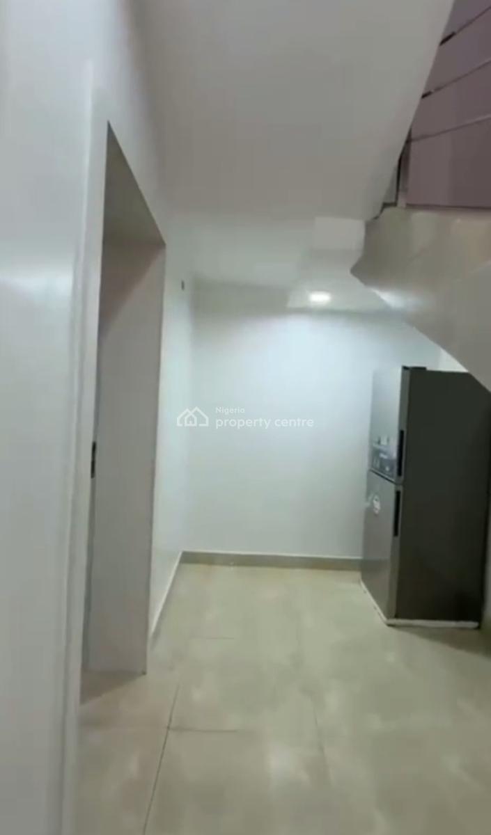 Lease and Outright Purchase: Exquisitely Finished 2-bedroom Duplex, Surulere, Lagos, Terraced Duplex for Rent