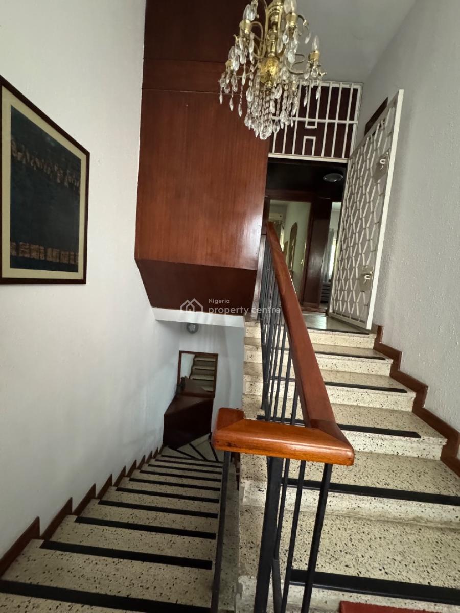 3 Bedroom Maisonette Apartment, Gerard Road, Ikoyi, Lagos, Flat / Apartment for Rent
