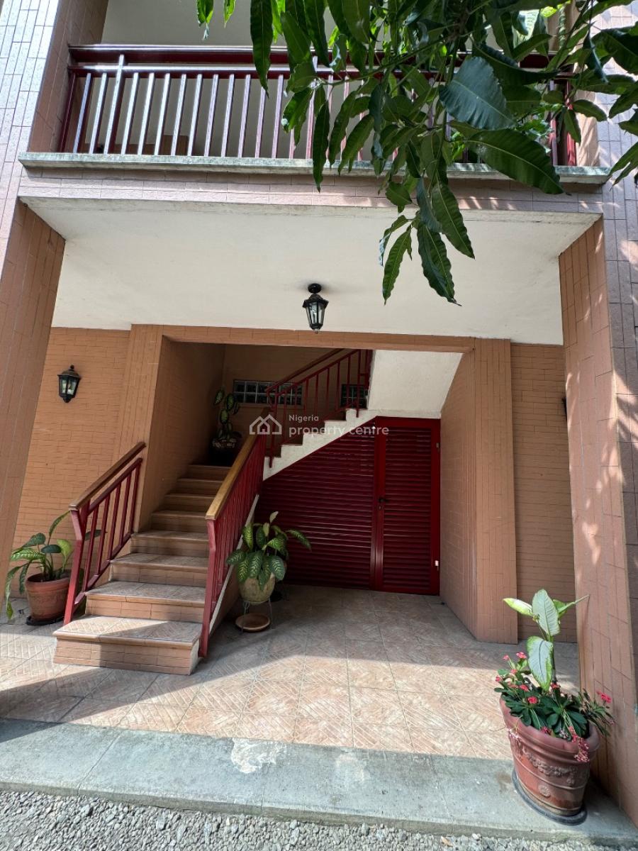 3 Bedroom Maisonette Apartment, Gerard Road, Ikoyi, Lagos, Flat / Apartment for Rent