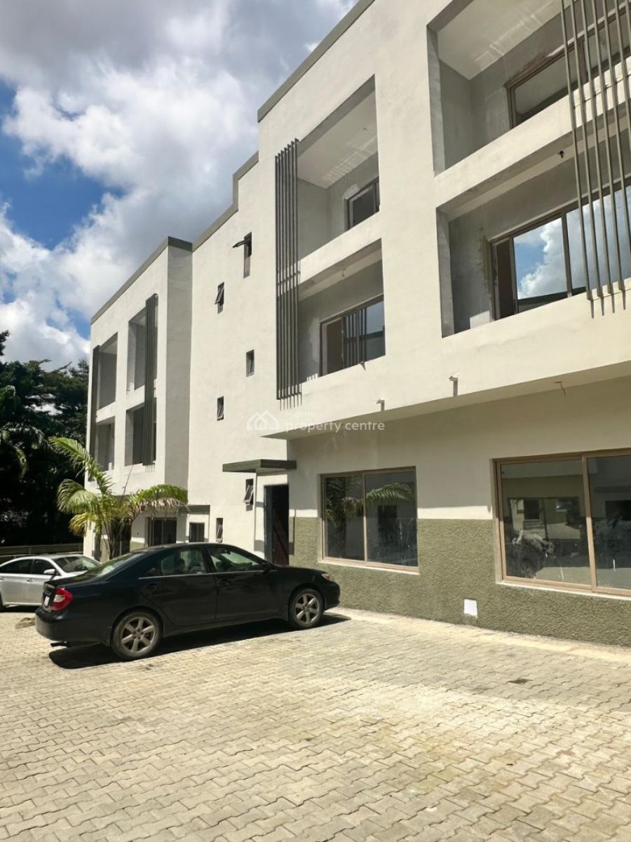 Luxury 4 Bedroom Ensuite Terrace with a Staff Room, Maitama District, Abuja, Terraced Duplex for Sale