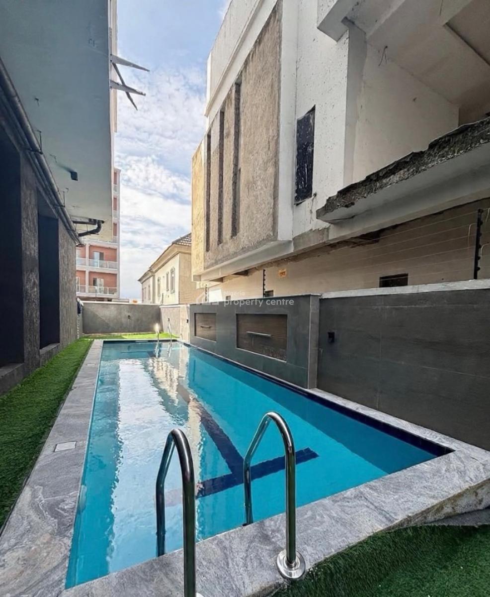 Contemporary 2 Bedroom Apartment with Bq, Ikate, Lekki, Lagos, Block of Flats for Sale