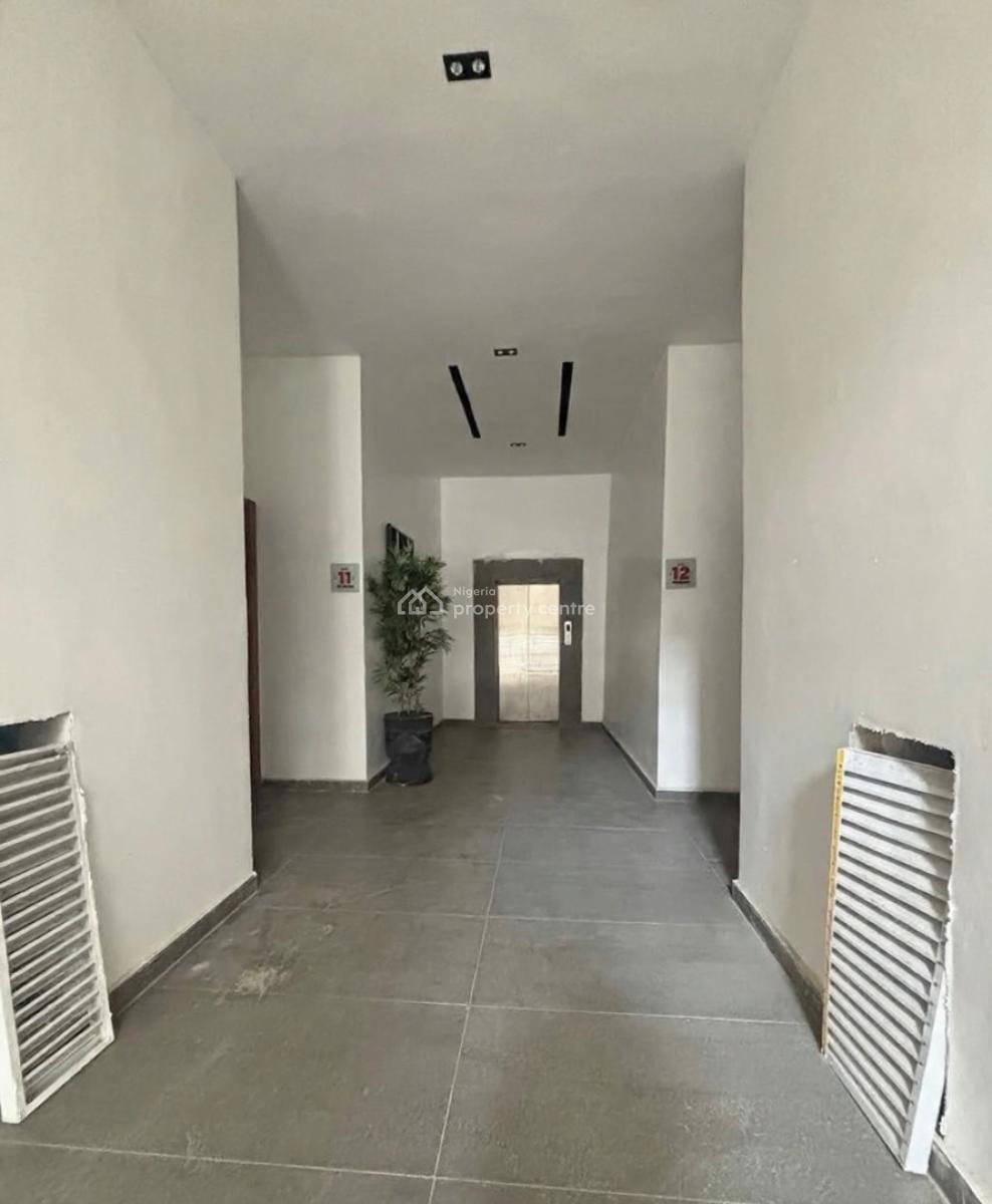 Contemporary 2 Bedroom Apartment with Bq, Ikate, Lekki, Lagos, Block of Flats for Sale