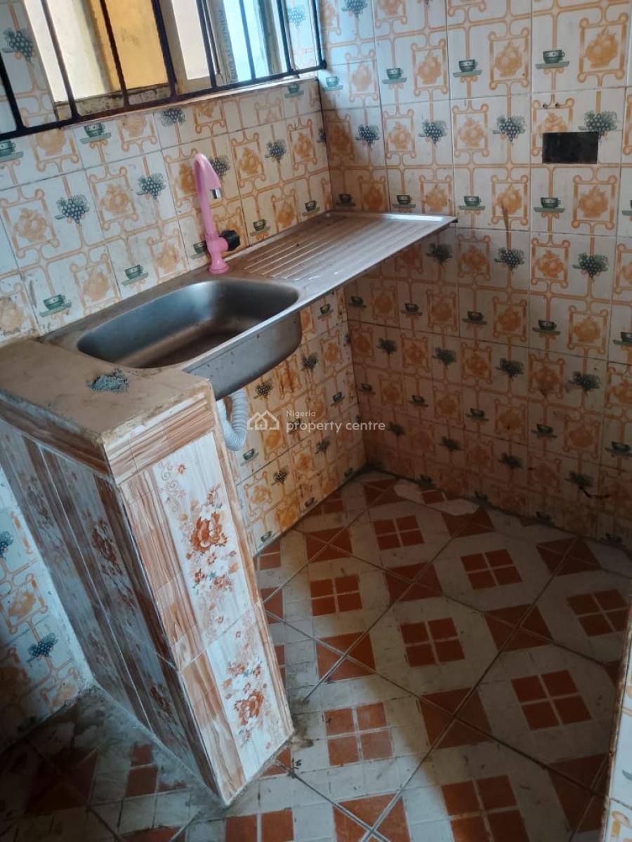 a Clean Room and Parlor Self Contain, Lucky Fiber Road, Ikorodu, Lagos, Flat / Apartment for Rent
