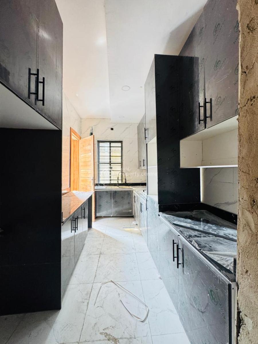 Newly Built 2 Bedroom Apartment, Ologolo, Lekki, Lagos, Flat / Apartment for Rent