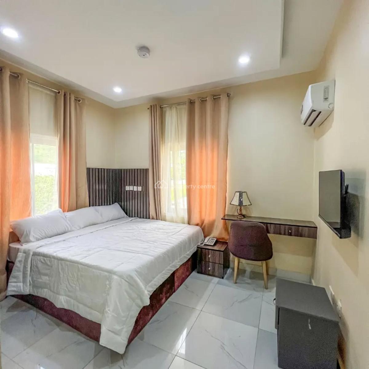 Nicely Furnished 2 Bedroom Apartment, Life Camp, Abuja, Flat / Apartment Short Let