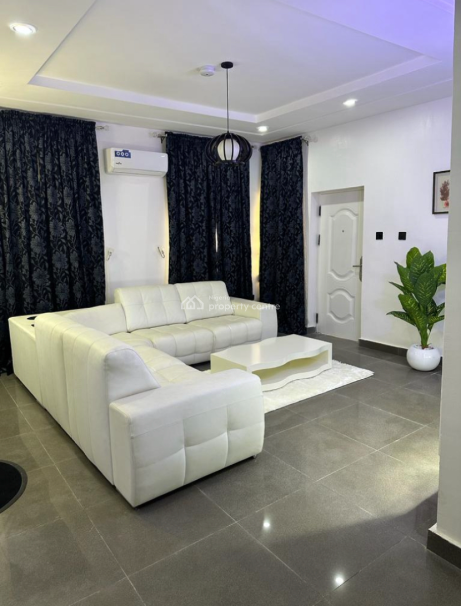Nicely Furnished 2 Bedroom Apartment, Life Camp, Abuja, Flat / Apartment Short Let