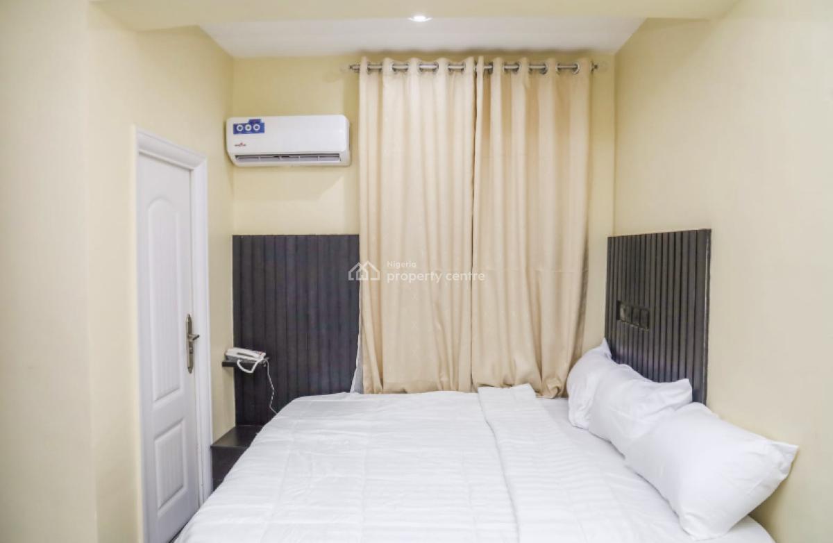 Nicely Furnished 1 Bedroom Apartment, Life Camp, Abuja, Flat / Apartment Short Let