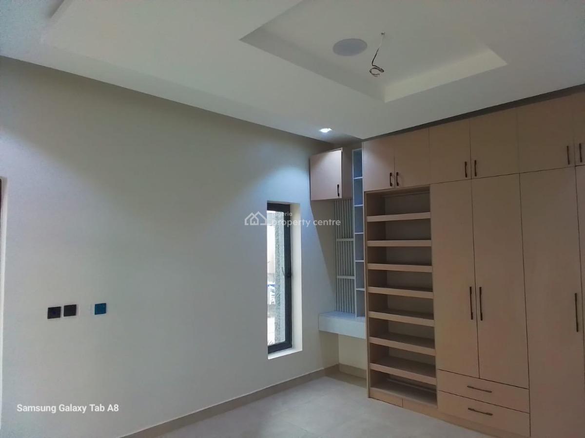 Luxury 5-bedroom Detached Duplex with 1-room Bq, Guzape District, Abuja, Detached Duplex for Rent