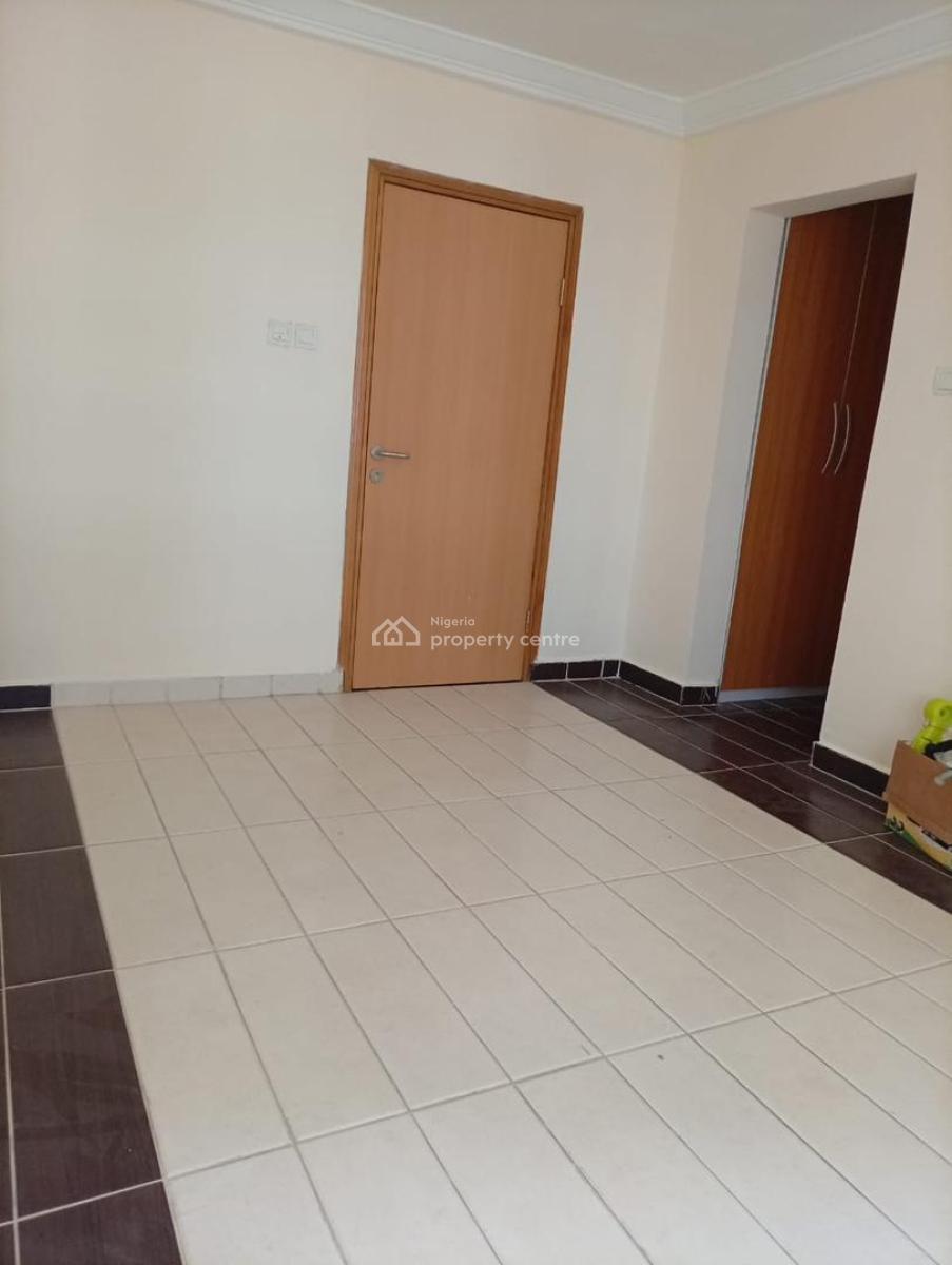 Well Renovated 4 Bedroom Semi Detached Duplex, Ikate Elegushi, Lekki, Lagos, Semi-detached Duplex for Rent