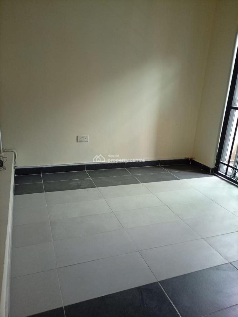 Well Renovated 4 Bedroom Semi Detached Duplex, Ikate Elegushi, Lekki, Lagos, Semi-detached Duplex for Rent