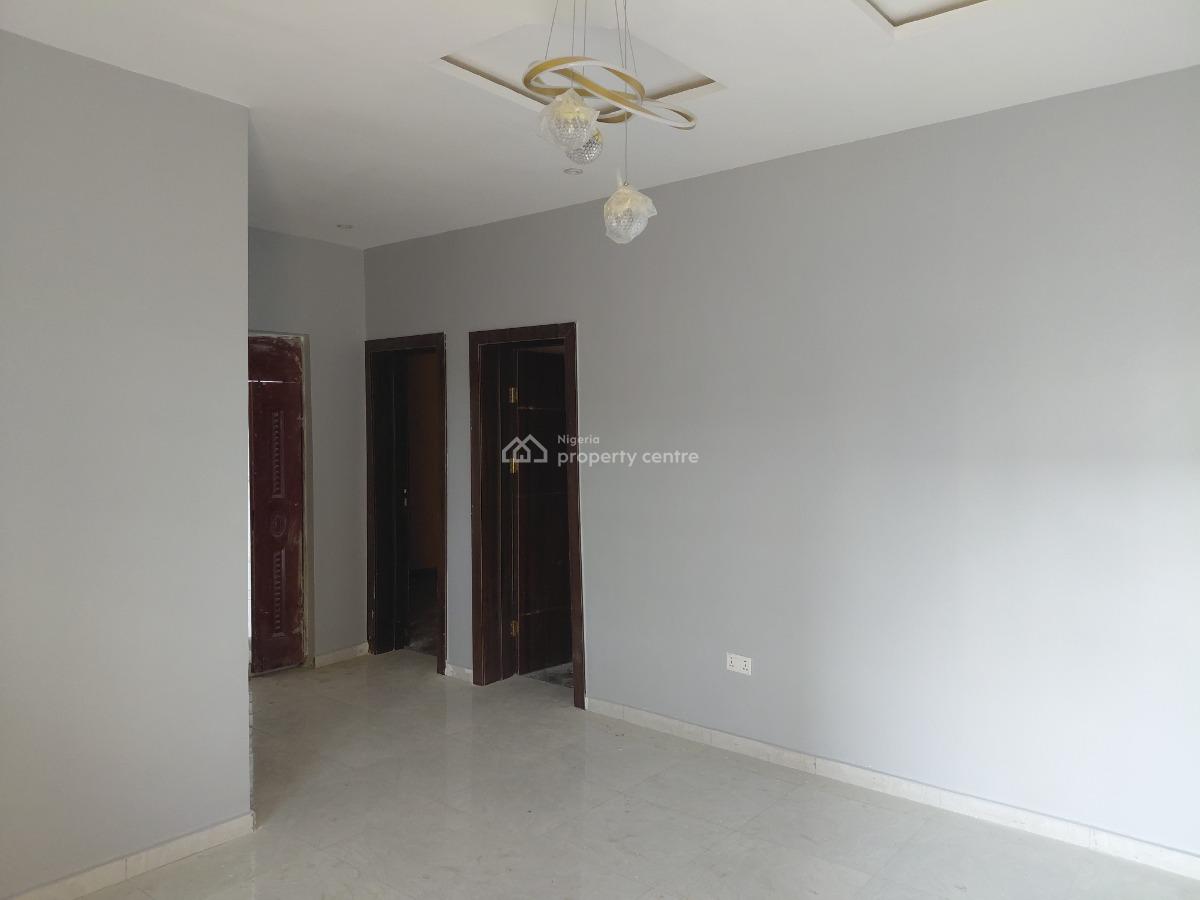 Newly Built 2 Bedroom Apartments, Bolarinwa Close, Alapere, Ketu, Lagos, Flat / Apartment for Rent