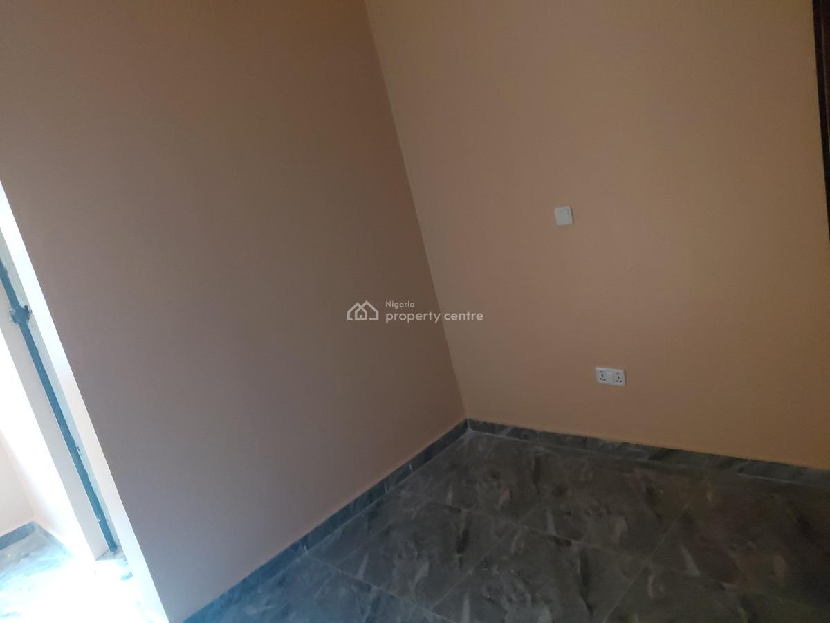 Newly Built 2 Bedroom Apartments, Bolarinwa Close, Alapere, Ketu, Lagos, Flat / Apartment for Rent