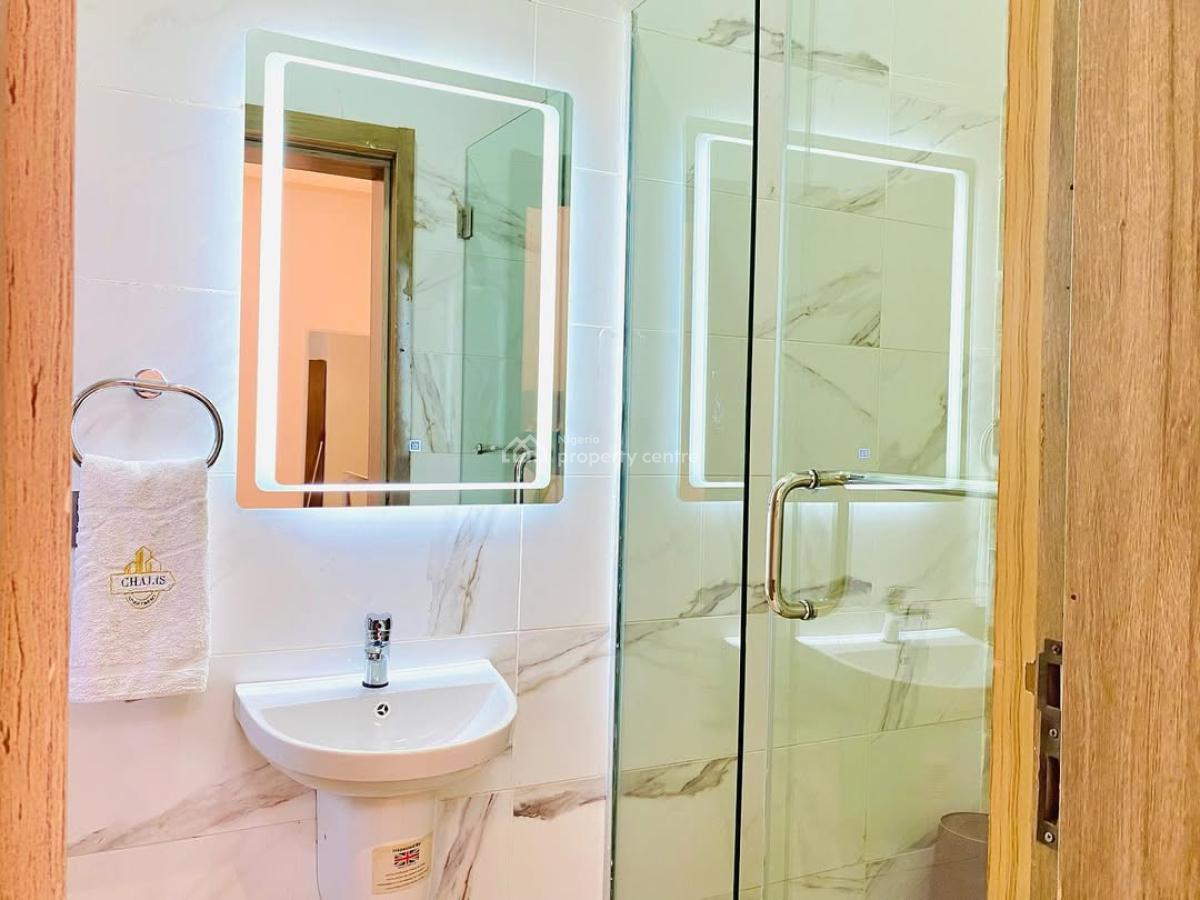 Nicely Furnished 2 Bedroom Apartment, Uyo, Akwa Ibom, Flat / Apartment Short Let