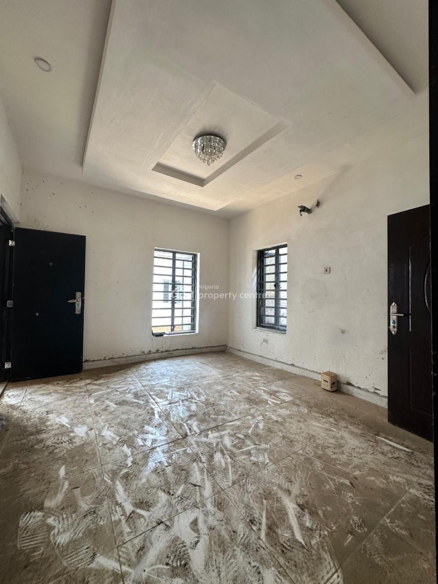 Specious 1 Bedroom Apartment Available, Orchid, Lekki, Lagos, Mini Flat (room and Parlour) for Sale