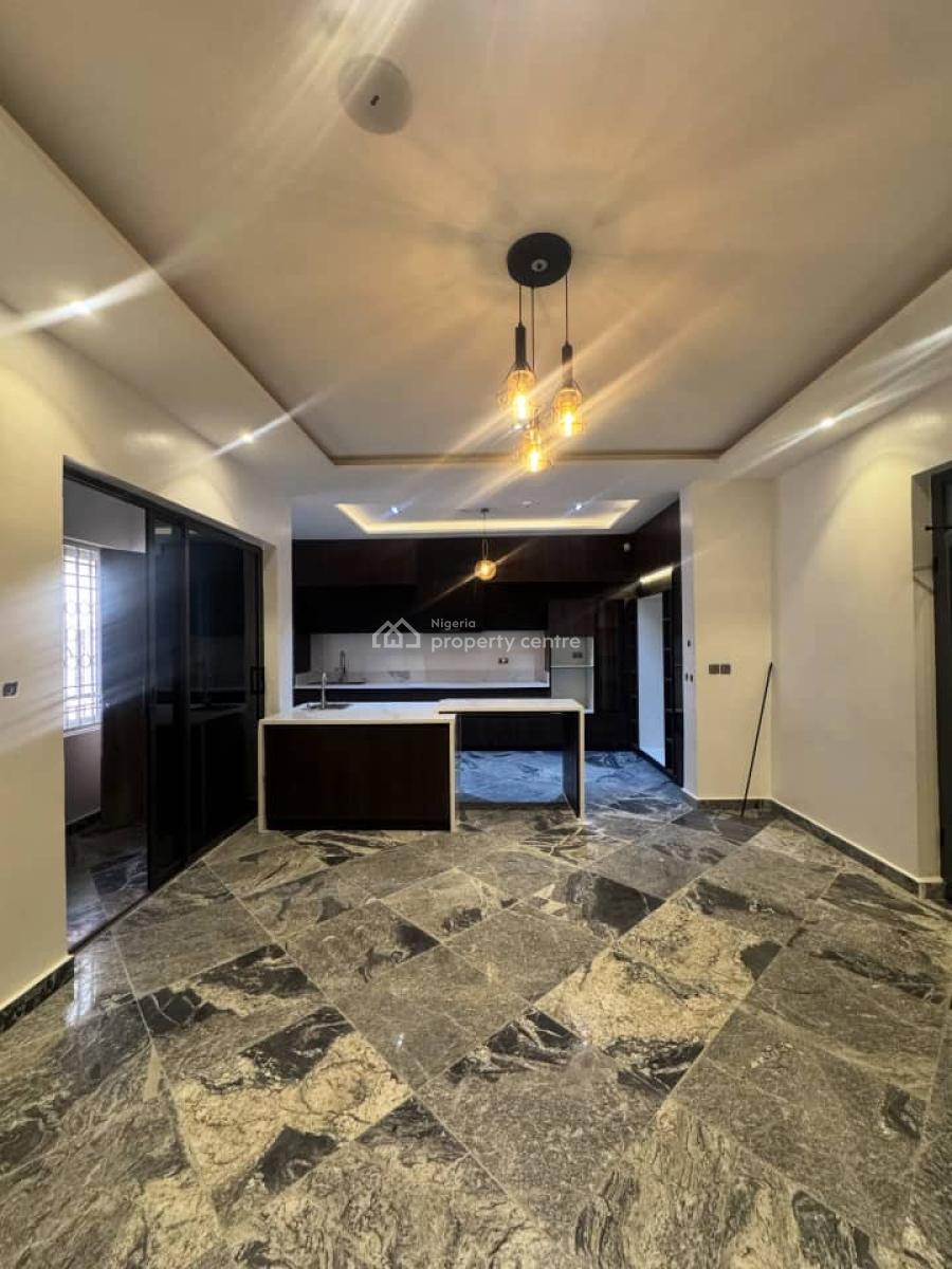 This Is a Solidly Built 7 Bedrooms Detached Home with a 2 Bedrooms Gue, Jabi, District ,abuja, Jabi, Abuja, Detached Duplex for Sale