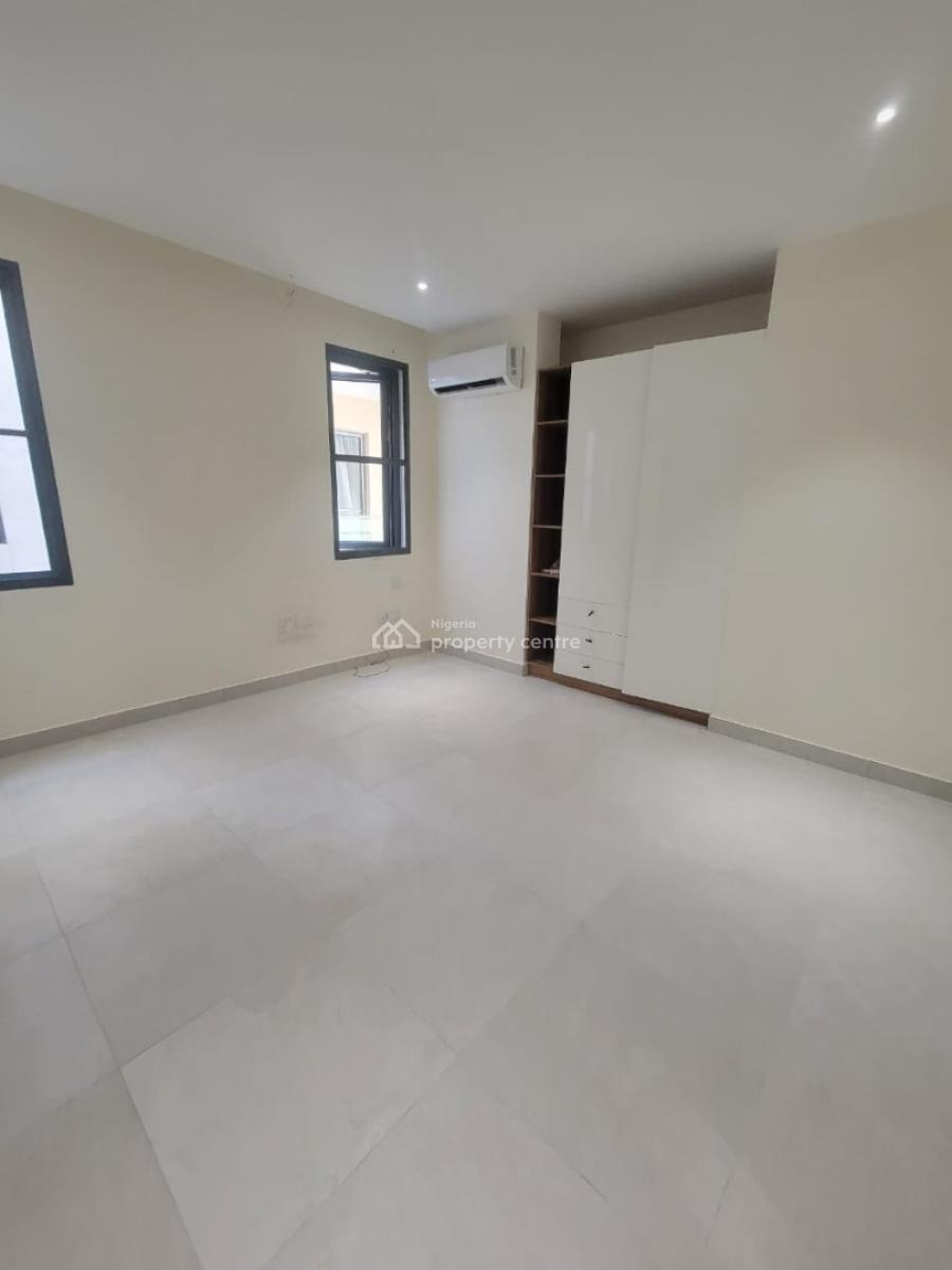 Fully Serviced 5 Bedroom Semi-detached Duplex with 2 Room Bq, Banana Island, Ikoyi, Lagos, Semi-detached Duplex for Rent