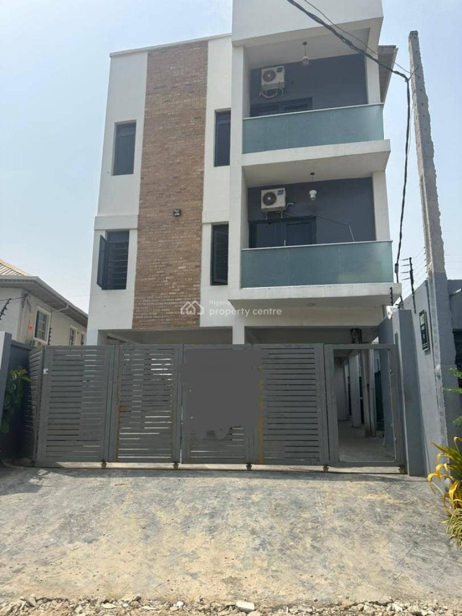 Luxurious Sweet 2 Bedroom Apartment Very Spacious Fully Service, Orchid Road Lekki, Lekki, Lagos, Flat / Apartment for Rent