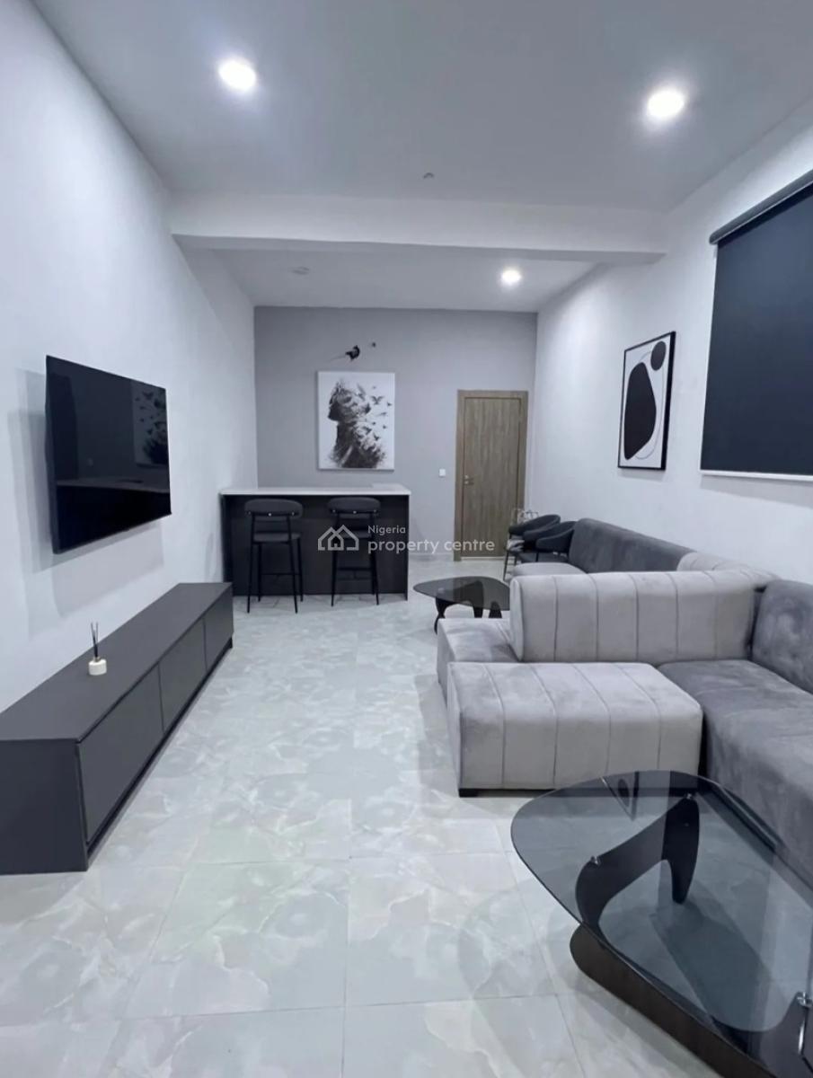 24/7 Power Supply 3 Bedroom En-suite Flat with an Enclosed Fitted Kitc, Lekki Phase 1, Lekki, Lagos, Flat / Apartment for Rent