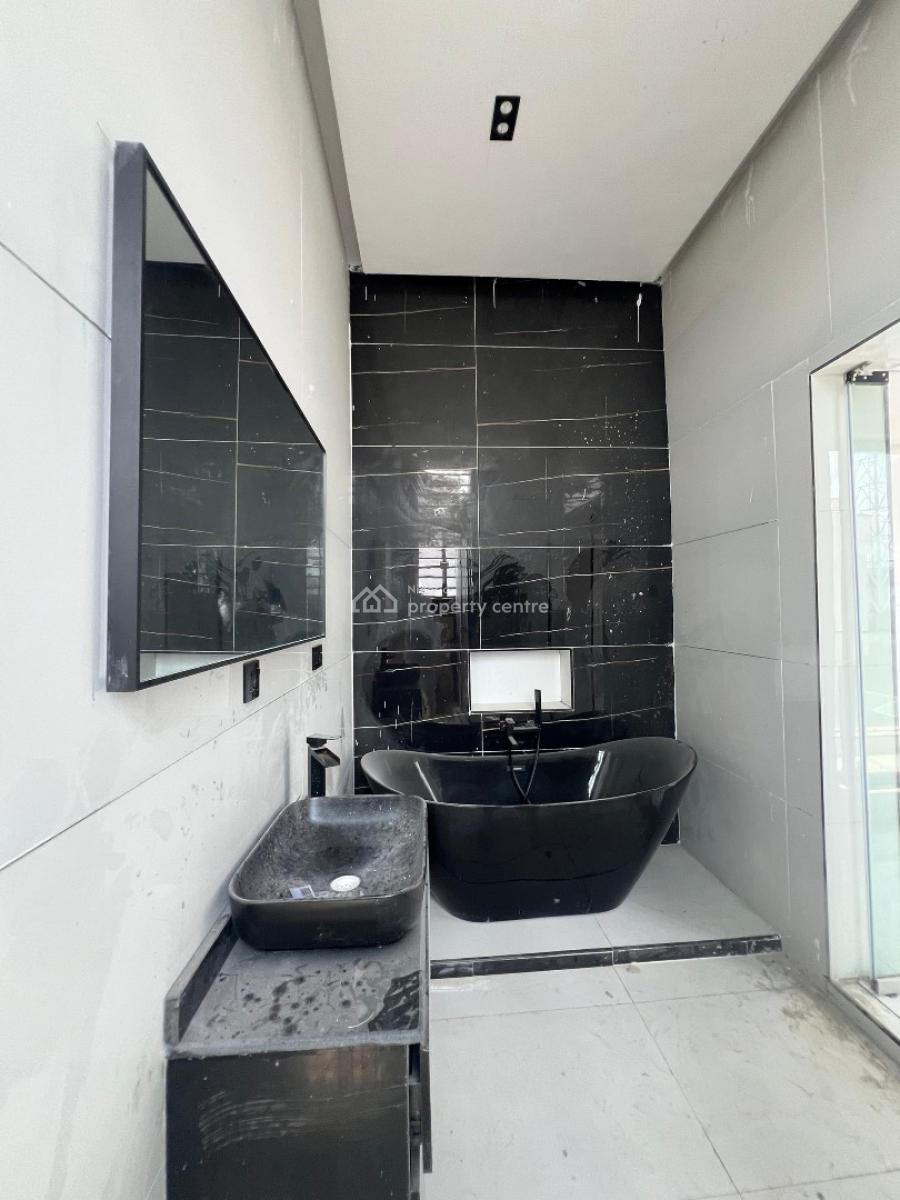 Self Serviced  Luxury 4 Bedroom Semidetached Duplex with a Bq, Ikota, Lekki, Lagos, Semi-detached Duplex for Sale