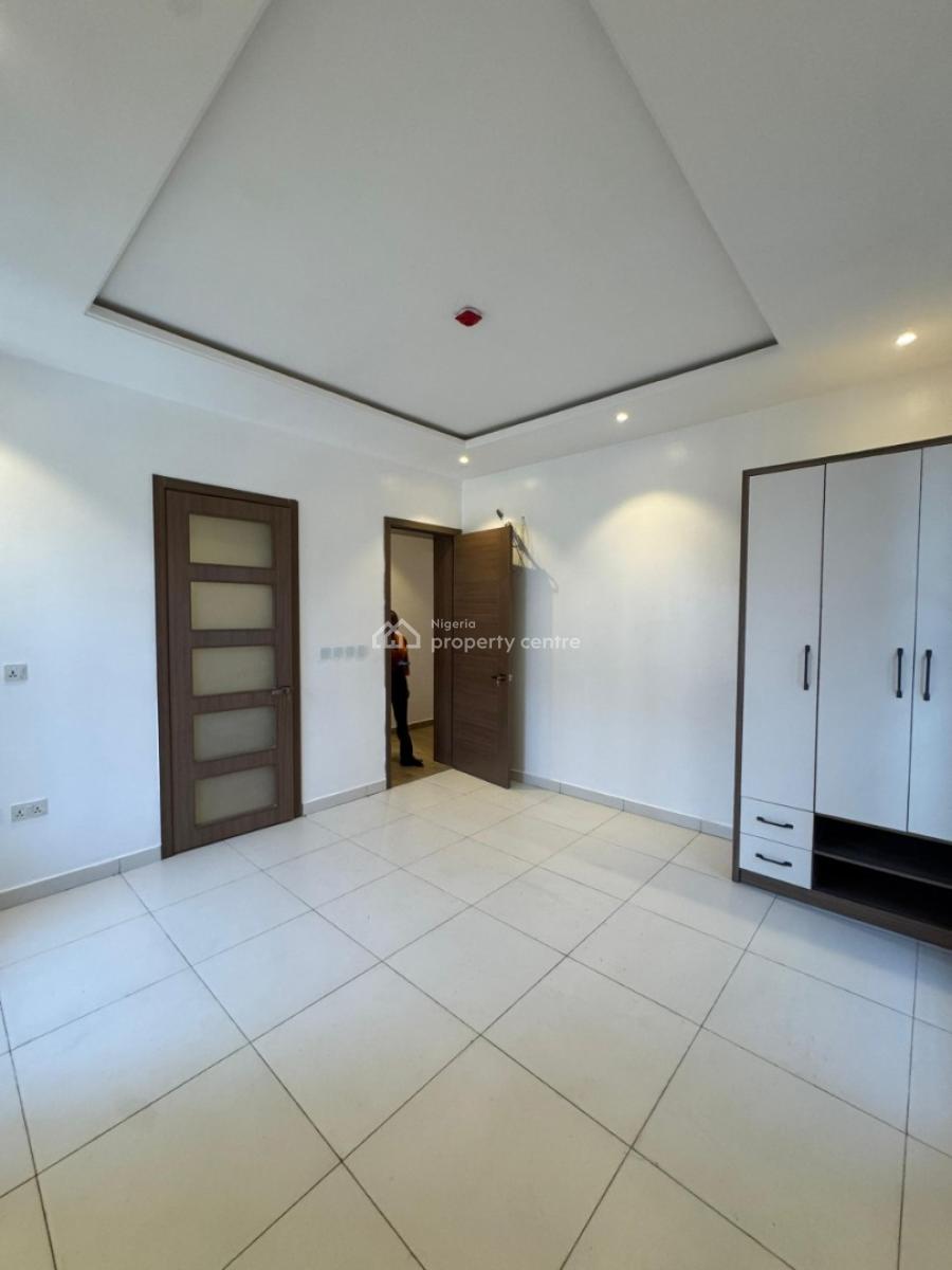 Ready to Move in, Fully Serviced 2 Bedroom Apartment with Elevator, Bq, Within a Flood Free Estate with Premium Security, Ikate, Lekki, Lagos, Flat / Apartment for Sale