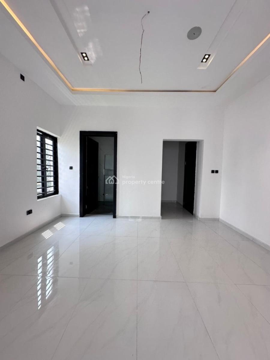 Beautiful Luxury 5 Bedroom House with Pool, Ikota, Lekki, Lagos, Detached Duplex for Sale