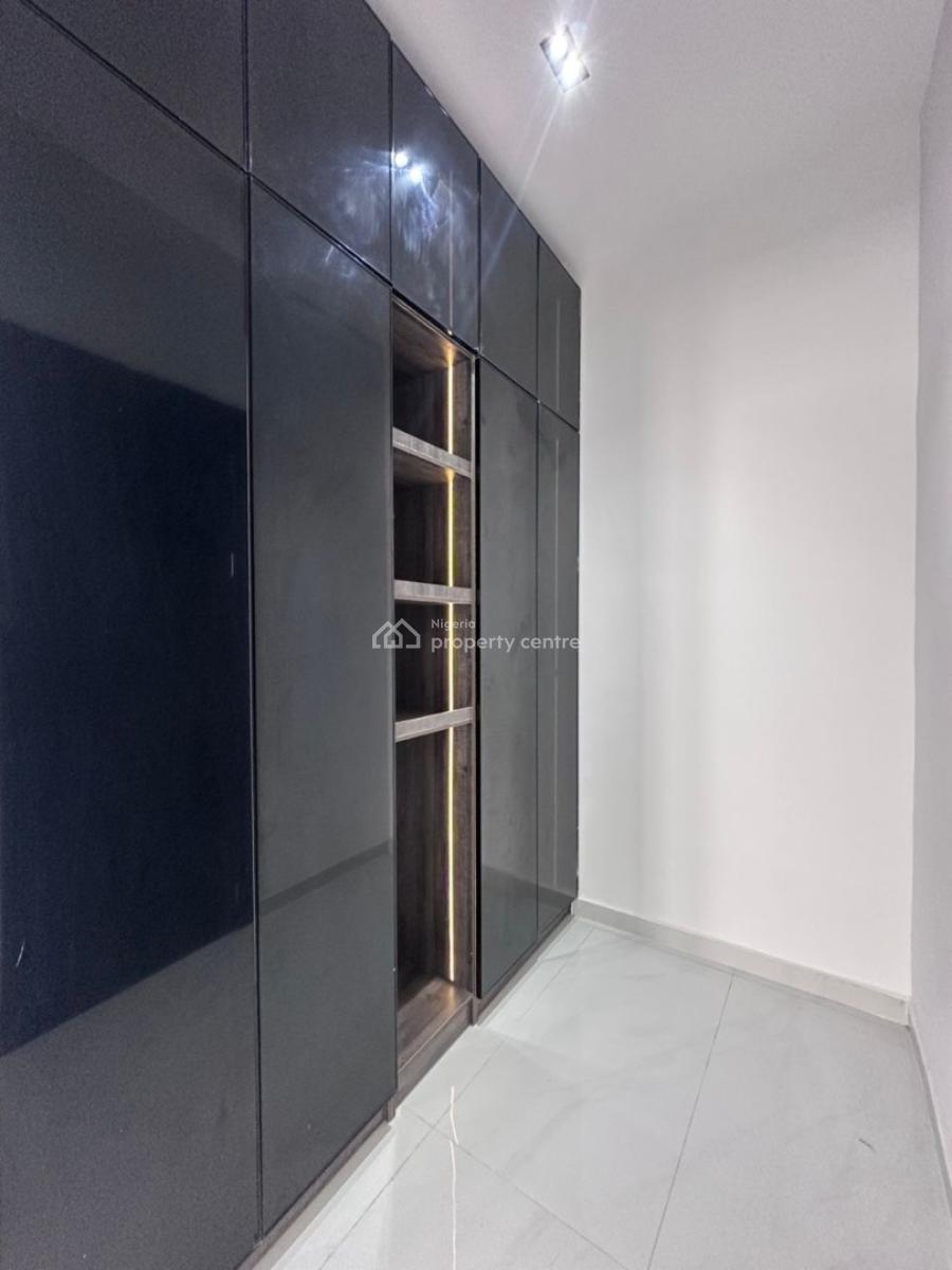 Beautiful Luxury 5 Bedroom House with Pool, Ikota, Lekki, Lagos, Detached Duplex for Sale