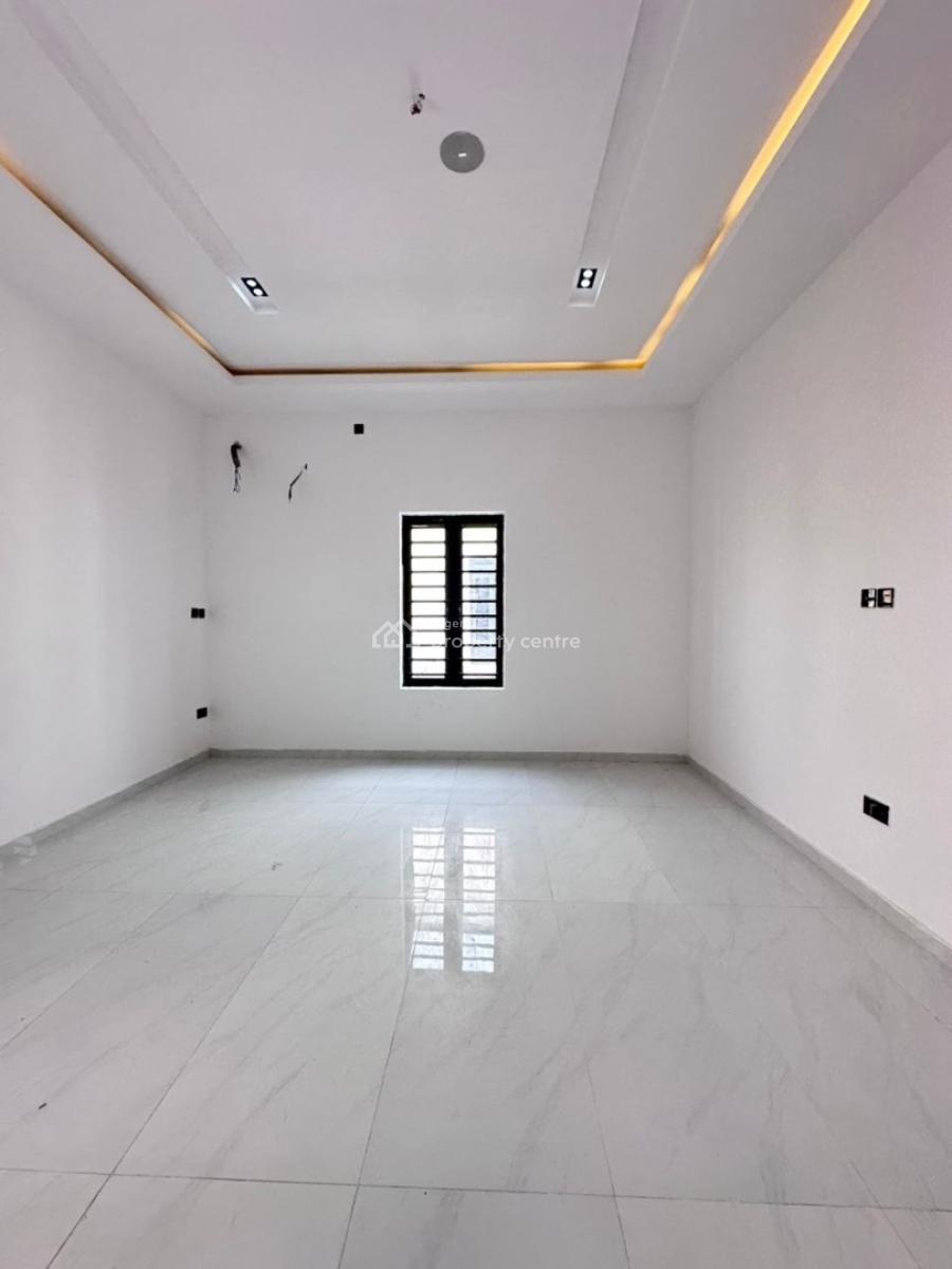 Beautiful Luxury 5 Bedroom House with Pool, Ikota, Lekki, Lagos, Detached Duplex for Sale