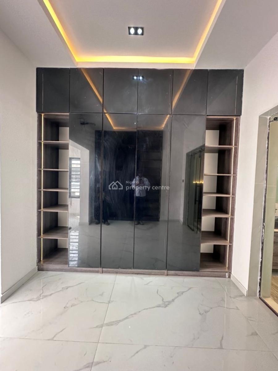 Beautiful Luxury 5 Bedroom House with Pool, Ikota, Lekki, Lagos, Detached Duplex for Sale