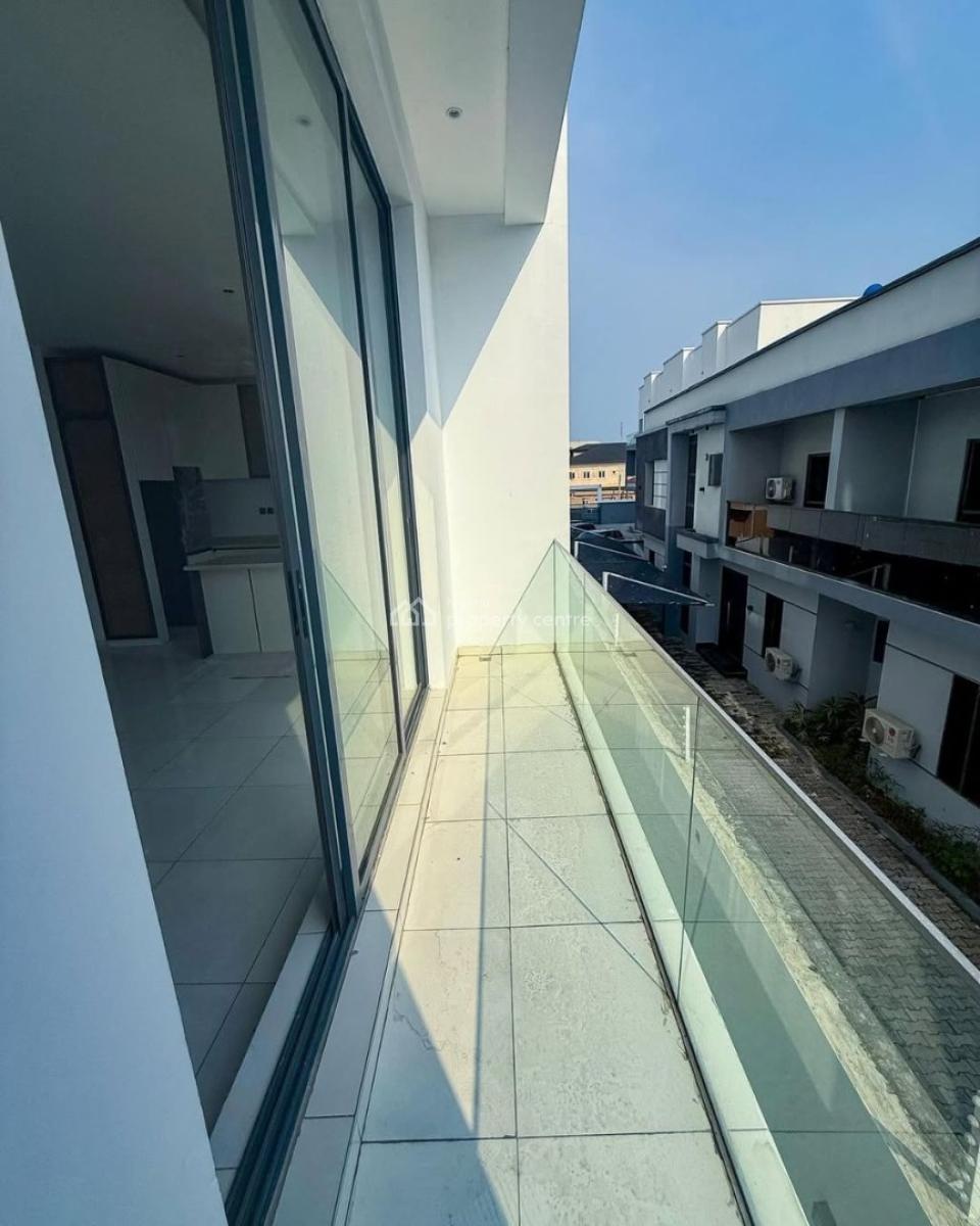 Luxury 2bedrooms Flat, Off T.f Kubuyi Lekki Right, Lekki Phase 1, Lekki, Lagos, Flat / Apartment for Sale