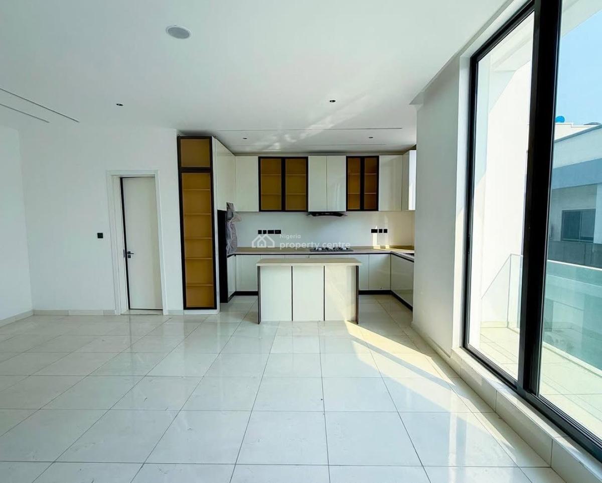 Luxury 2bedrooms Flat, Off T.f Kubuyi Lekki Right, Lekki Phase 1, Lekki, Lagos, Flat / Apartment for Sale