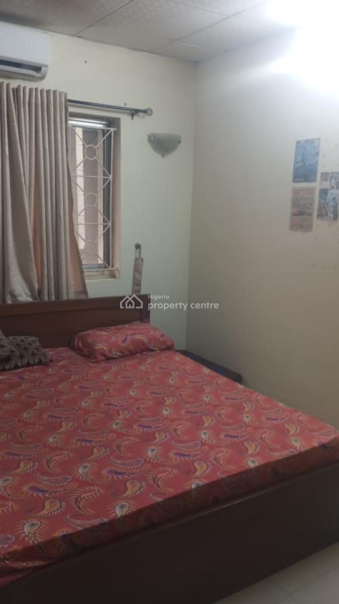 4 Bedroom Flat Upstairs with a Room Bq, Ilupeju, Lagos, House for Sale