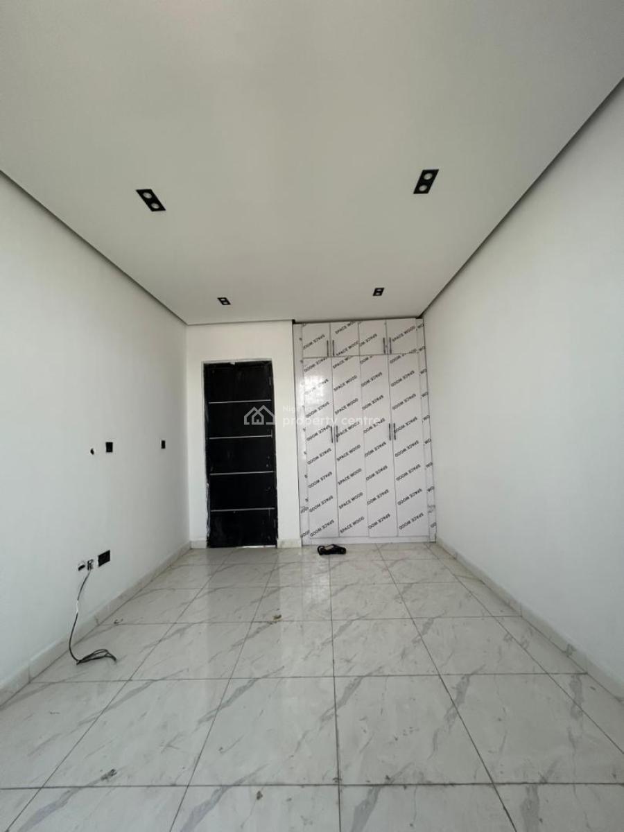 Modern  2 Bedroom Apartment, Ologolo, Lekki, Lagos, Flat / Apartment for Sale