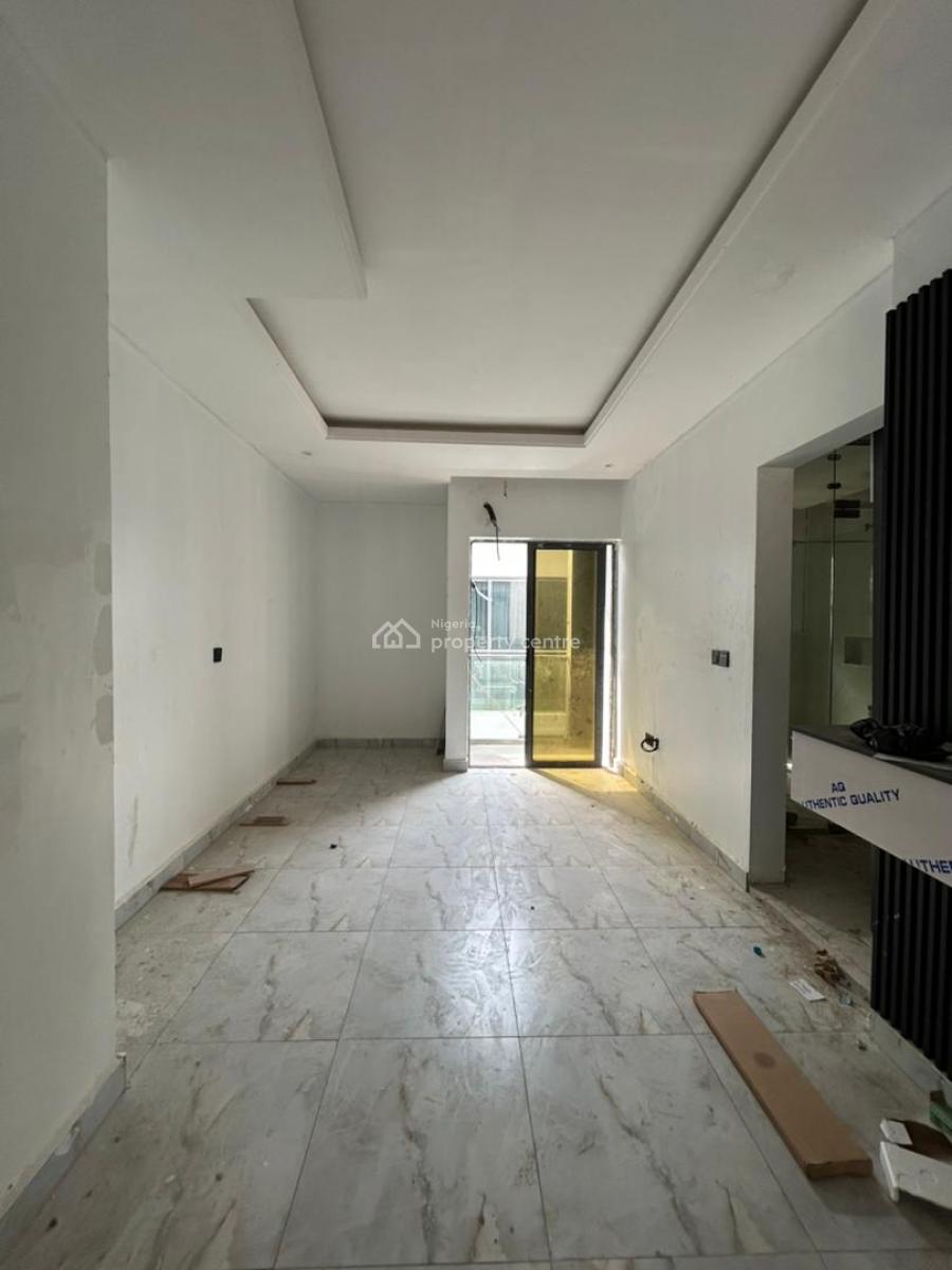 Modern 2 Bedroom Apartment, Lekki Phase 1, Lekki, Lagos, Flat / Apartment for Sale