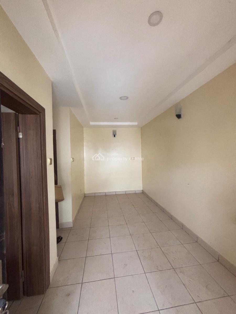 Self-contained in Katampe Extension (with Balcony), Before Salbas Oil and Gas, Katampe Extension, Katampe, Abuja, Self Contain (single Rooms) for Rent