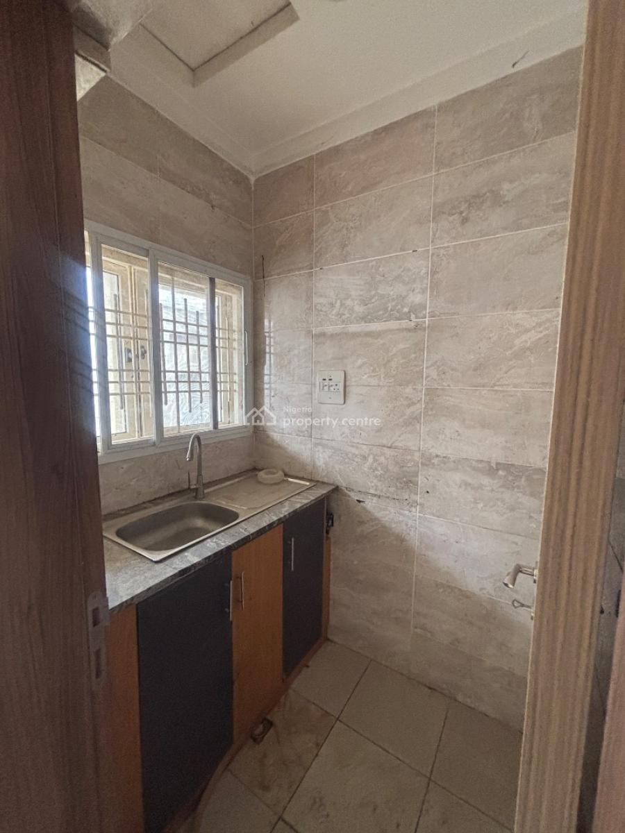 Self-contained in Katampe Extension (with Balcony), Before Salbas Oil and Gas, Katampe Extension, Katampe, Abuja, Self Contain (single Rooms) for Rent