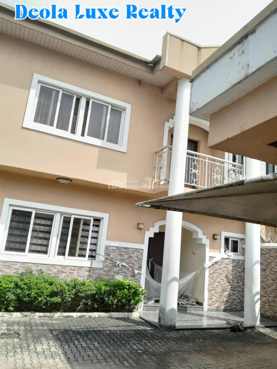 a Twin Duplex Consists of 8bedroom Duplex Each with 2 Room Bq, Off Admiralty, Lekki Phase 1, Lekki, Lagos, Detached Duplex for Rent