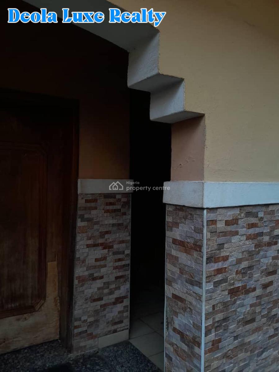 a Twin Duplex Consists of 8bedroom Duplex Each with 2 Room Bq, Off Admiralty, Lekki Phase 1, Lekki, Lagos, Detached Duplex for Rent