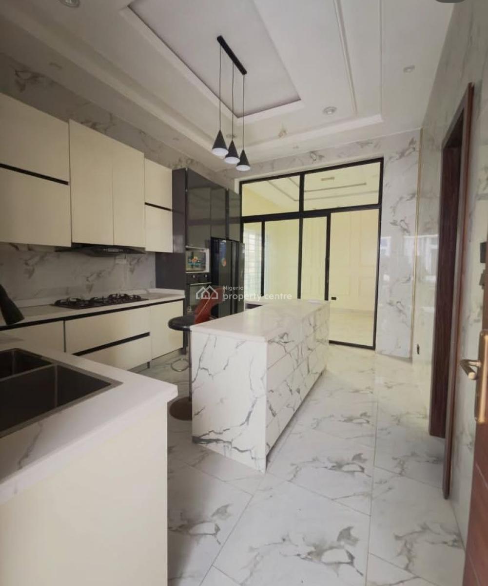 Exquisite 5 Bedrooms Detached Duplex with Bq, Ikota, Lekki, Lagos, Detached Duplex for Rent