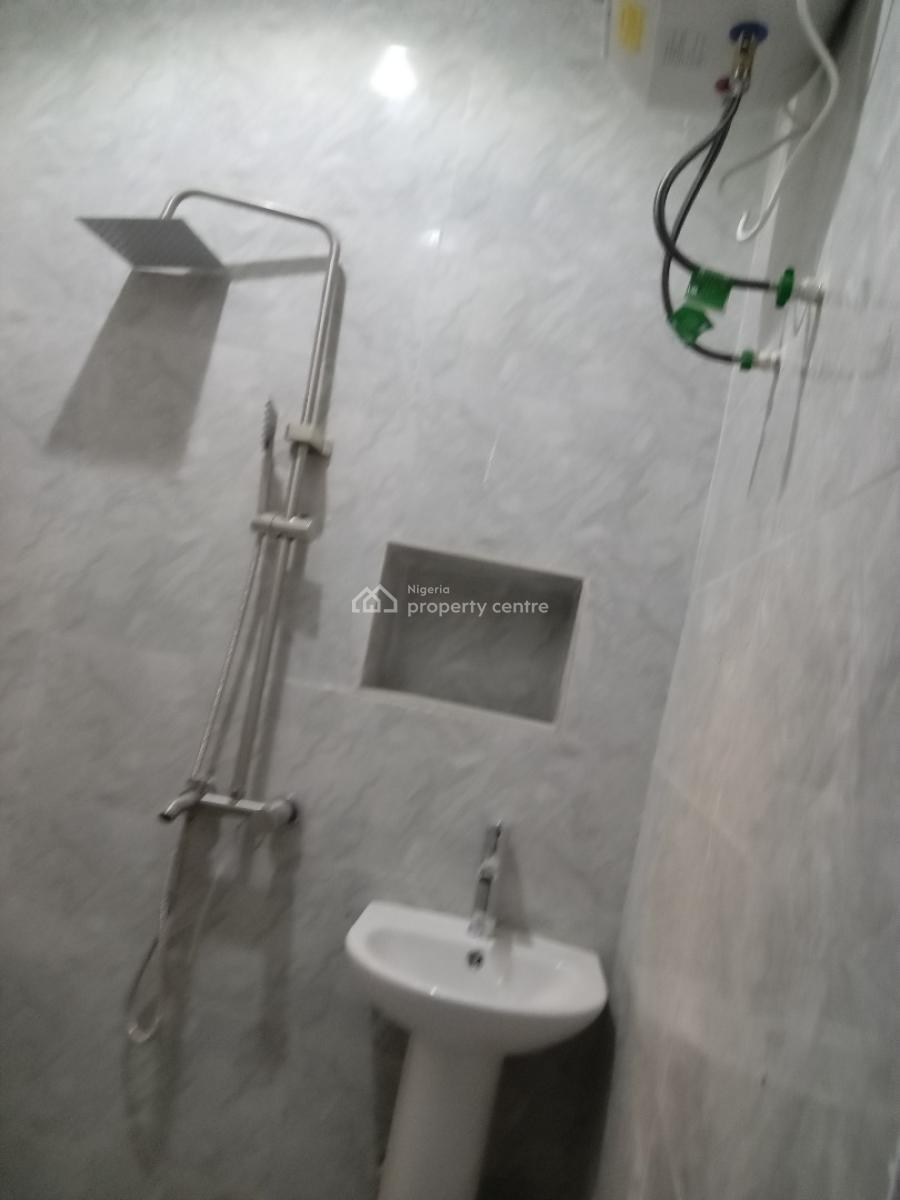 Fantastic Brand New 2 Bedroom Flat (upstairs), Unity Estate, Badore, Ajah, Lagos, Flat / Apartment for Rent