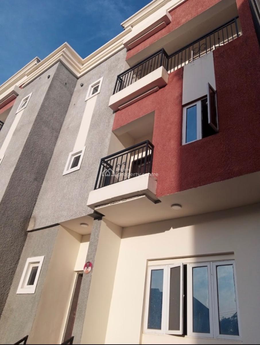 4 Bedroom Terraced Duplex, Silas Ilo Close, Guzape District, Abuja, Terraced Duplex for Sale