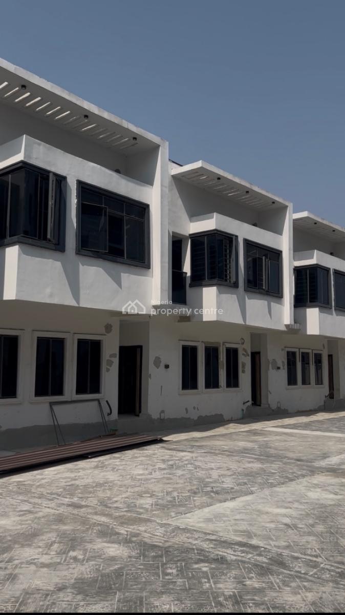 2 Bedrooms Terrace, No7. Golden Palm Estate, Orchid Road, Lekki Phase 2, Lekki, Lagos, Terraced Duplex for Sale