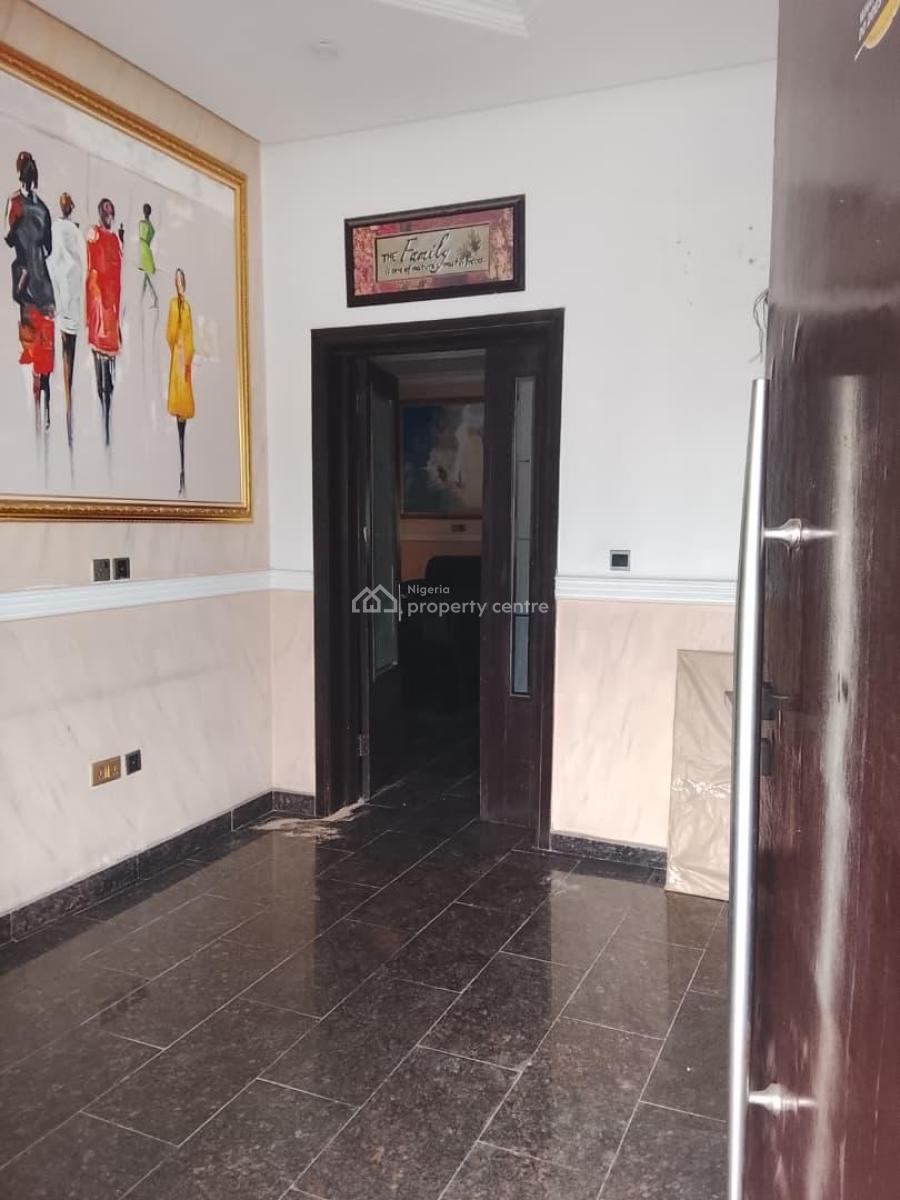 Well Maintained 5 Bedroom Detached Penthouse with Bq, Study Room, Lekki Phase 1, Lekki, Lagos, House for Rent