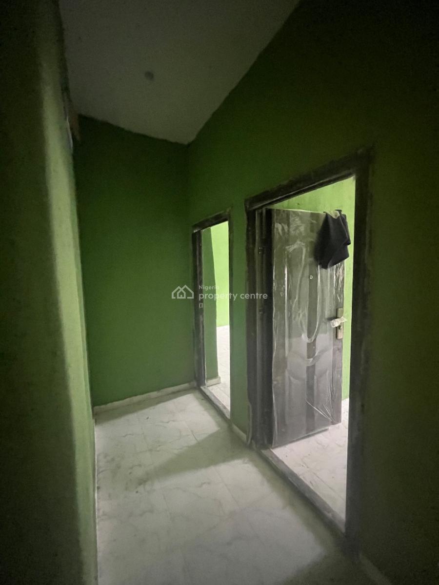 Nice Brand New 3 Bedroom Flat Downstairs, Mobil Road Ilaje, Ajah, Lagos, Flat / Apartment for Rent