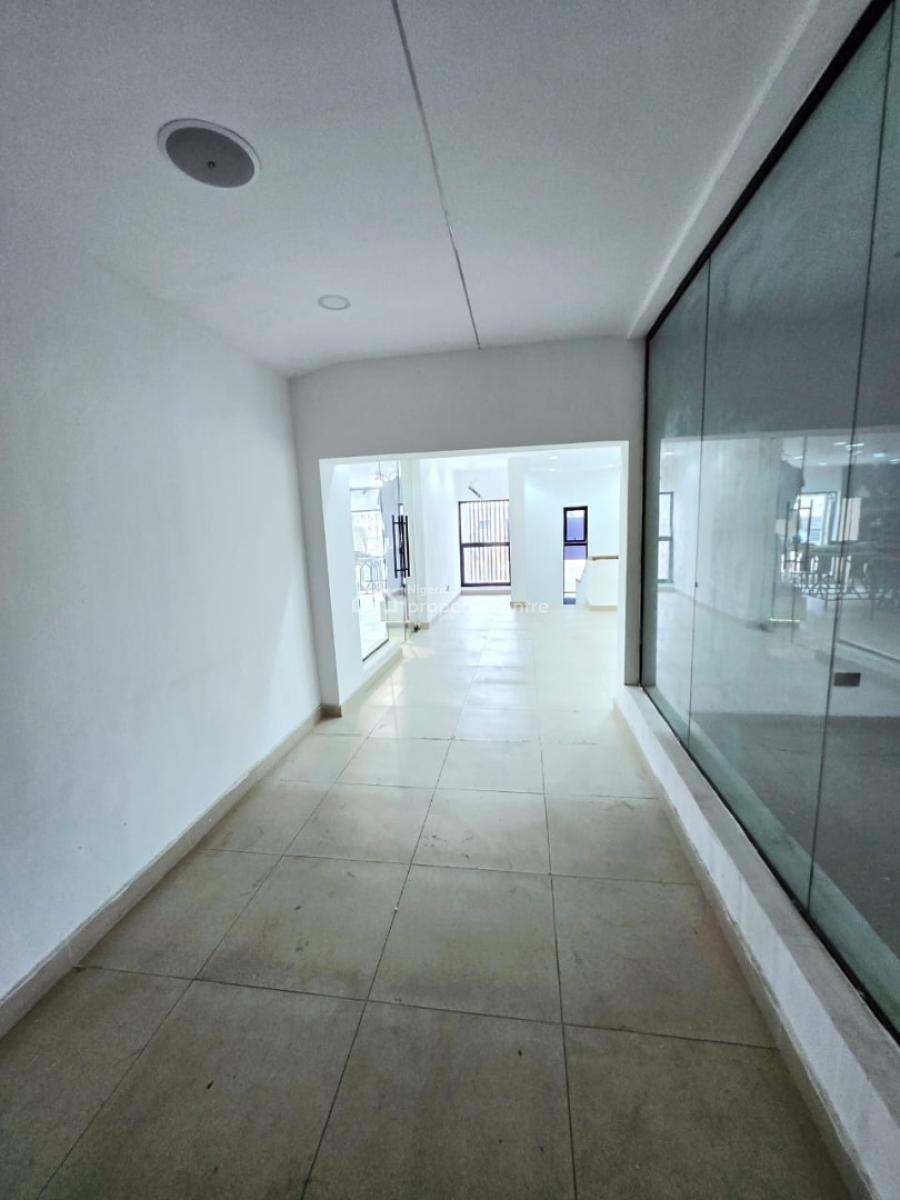 Commercial Shop Space on The 1st Floor, Lekki Phase 1, Lekki, Lagos, Shop for Rent