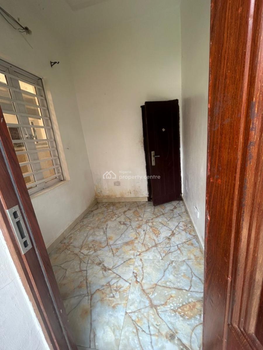 Bq, Chevron, Ikota, Lekki, Lagos, Self Contain (single Rooms) for Rent